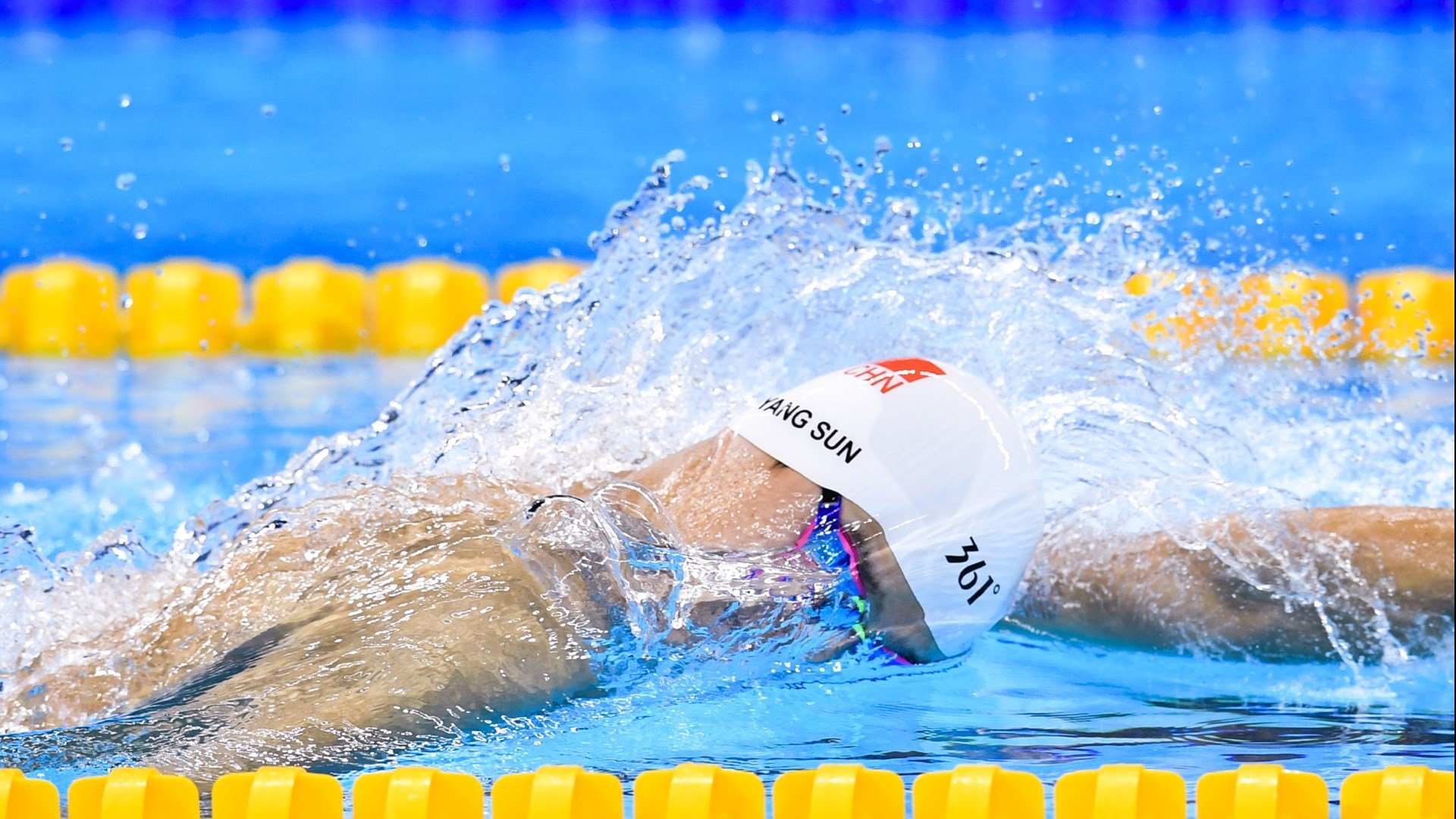 世锦赛巅峰对决，新星崛起与传奇卫冕，中国军团再创佳绩